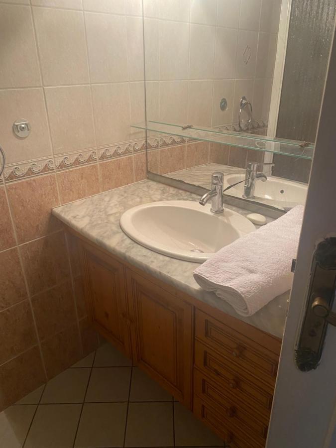 Chambre Cour Apartman Fontaine  Kültér fotó